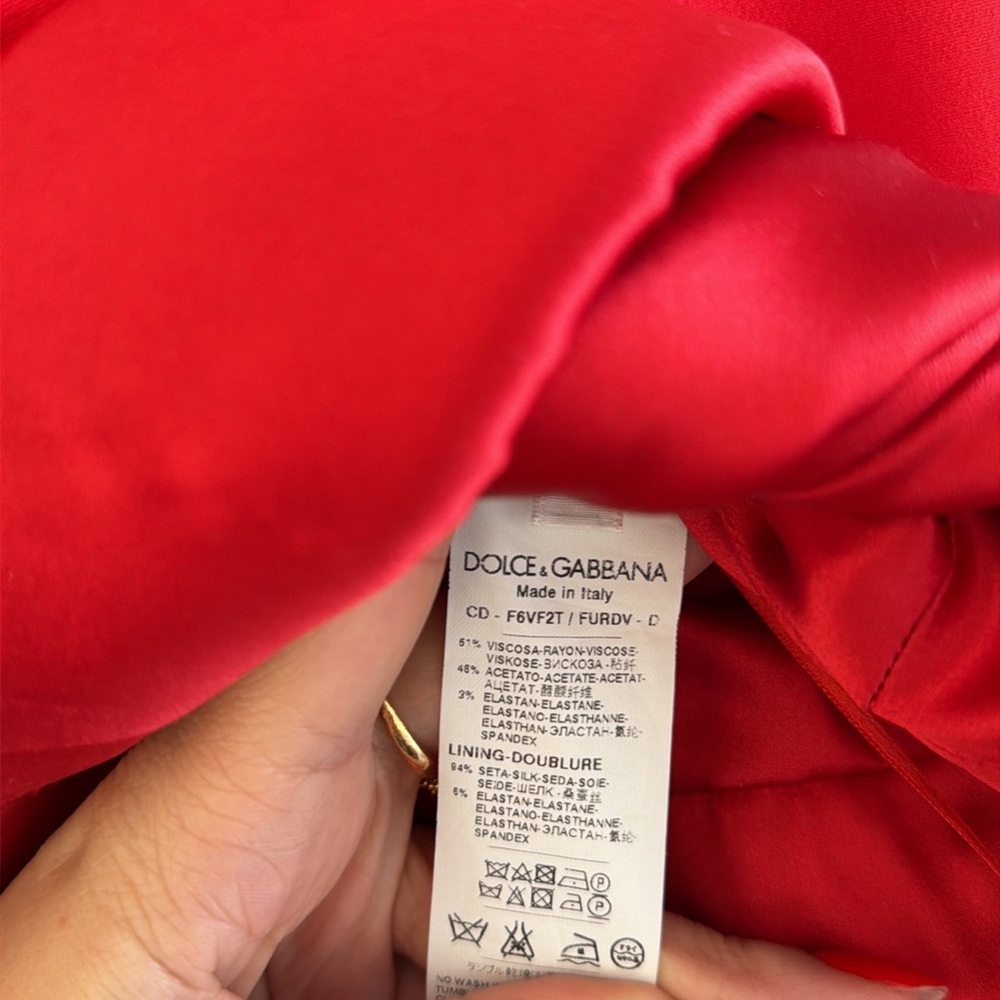 Authentic Dolce & Gabanna dress. Worn twice! Size is now too small. - Picture 4 of 4